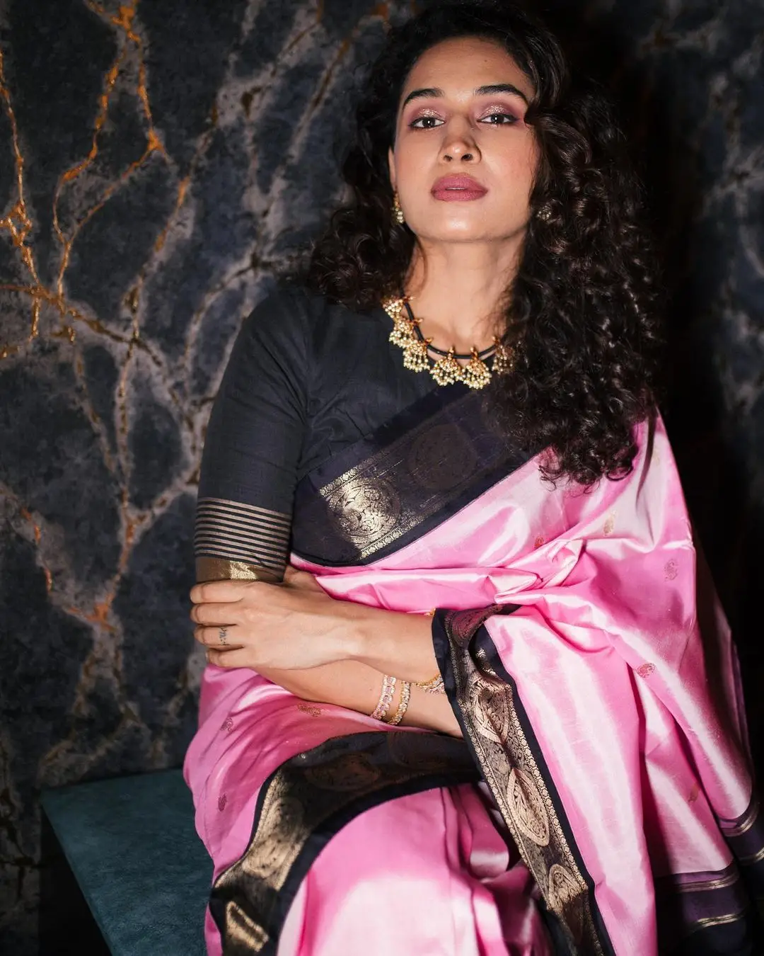 Pooja Ramachandran Stills in Pink Saree Black Blouse